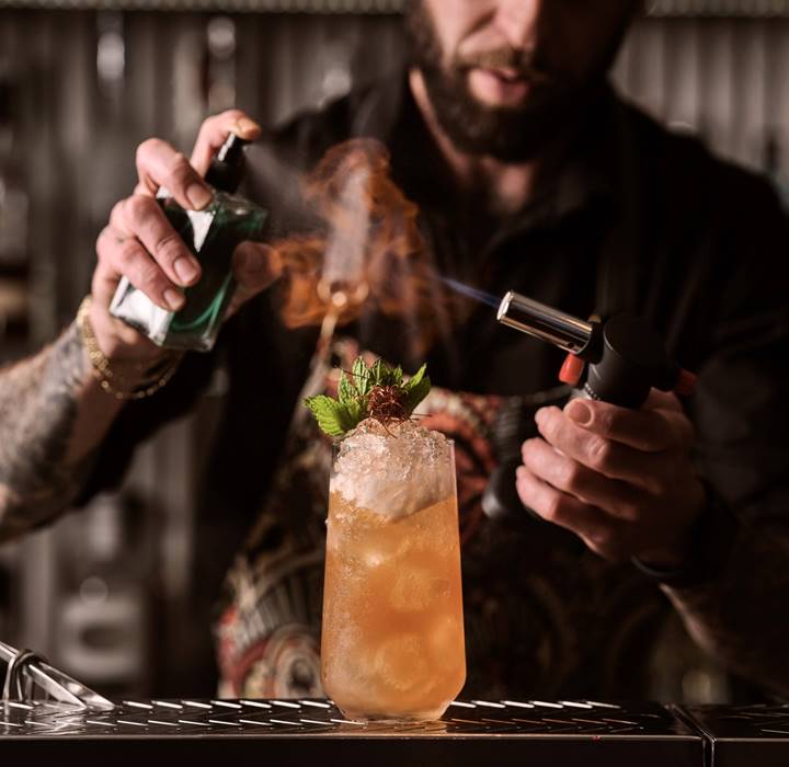 Mixology-Mellow Bar